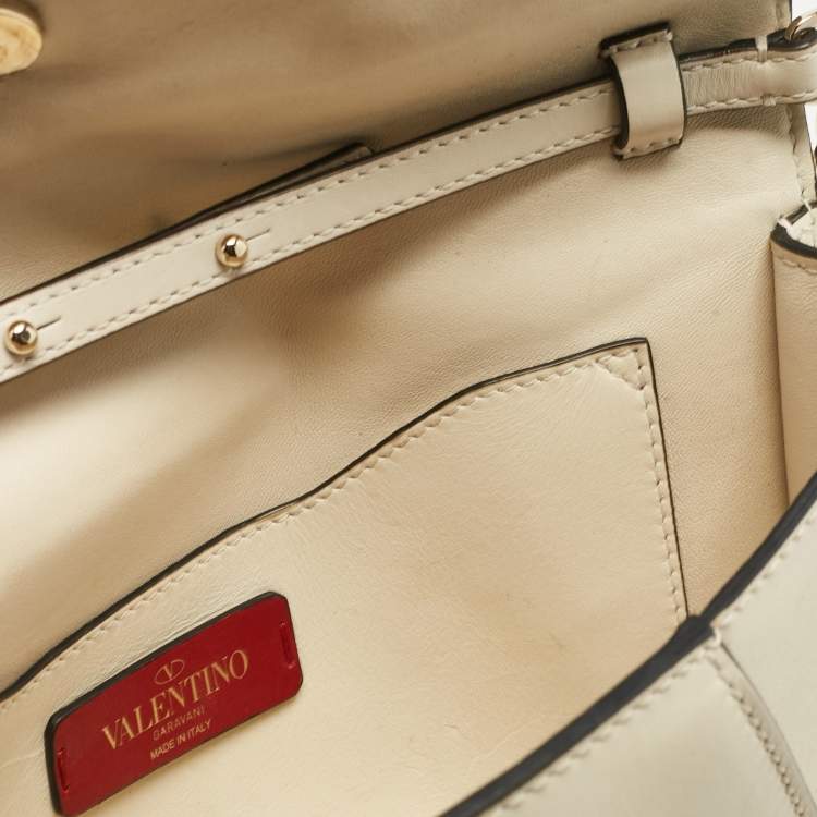 Pre Owned Valentino Off White Leather V Rivet Clutch Bag