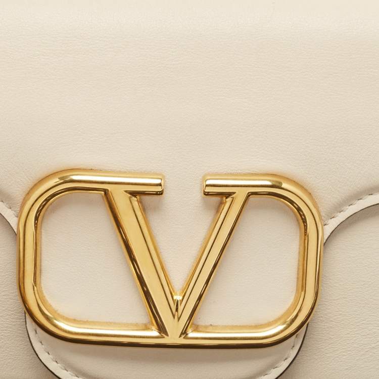 Pre Owned Valentino Beige Leather Loco Shoulder Bag