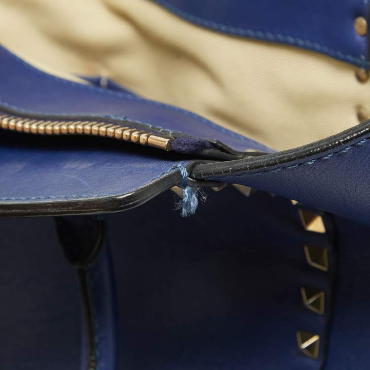 Pre Owned Valentino Blue Leather Rockstud Trapeze Tote