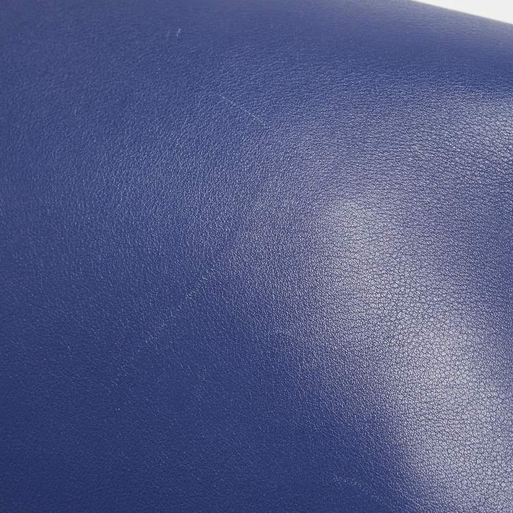 Pre Owned Valentino Blue Leather Rockstud Trapeze Tote