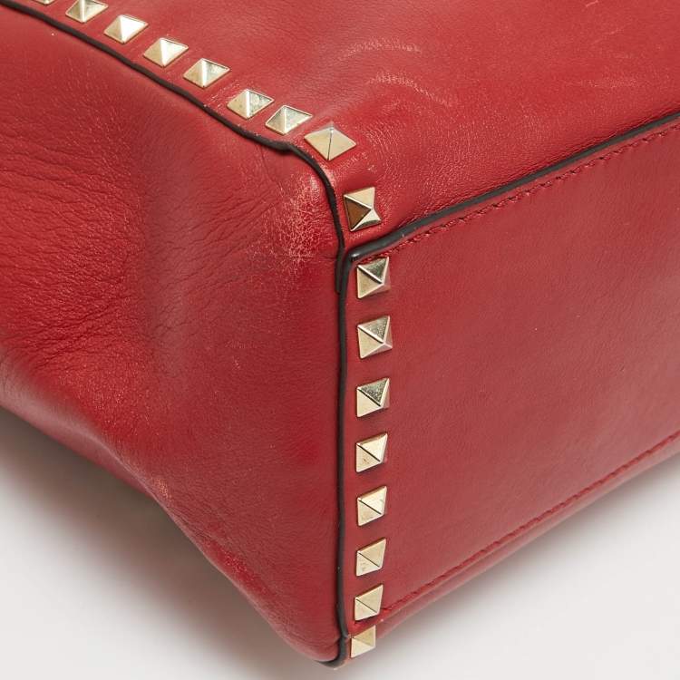 Pre Owned Valentino Red Leather Rockstud Trapeze Tote