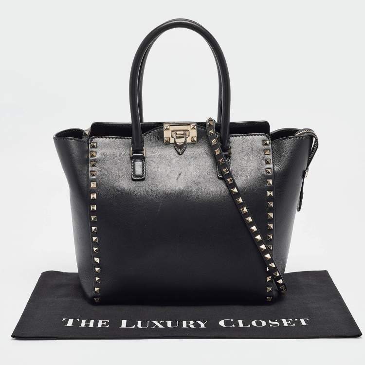 مملوكة مسبقًا Valentino Black Leather Rockstud Trapeze Tote