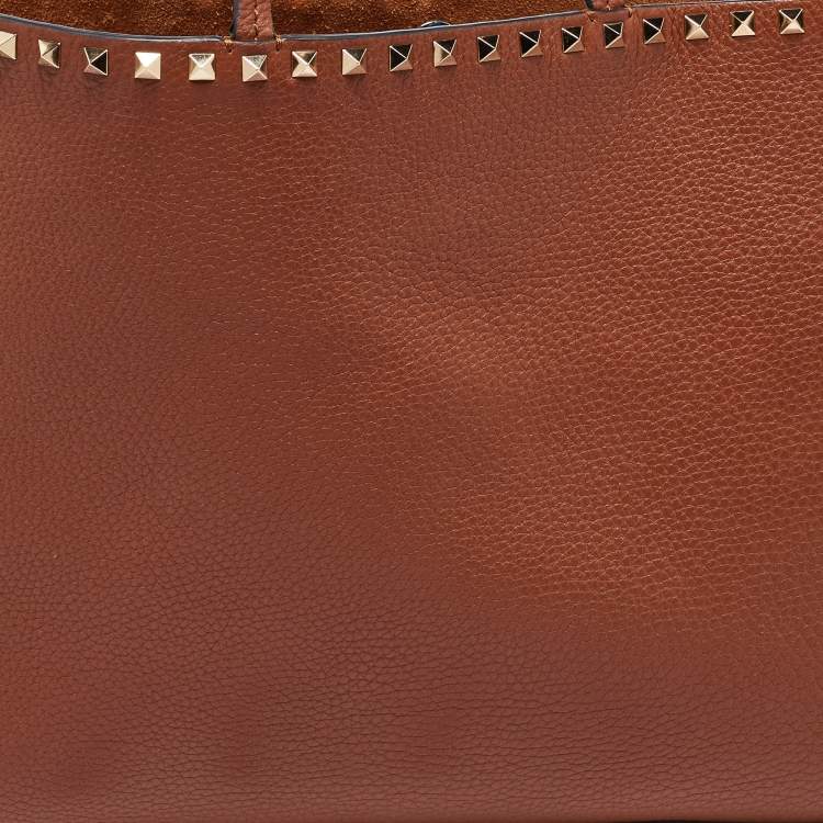 مملوكة مسبقًا Valentino Brown Leather Rockstud Tote
