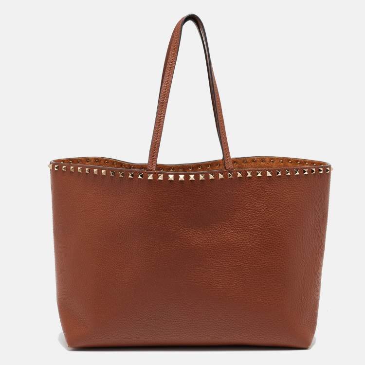 مملوكة مسبقًا Valentino Brown Leather Rockstud Tote