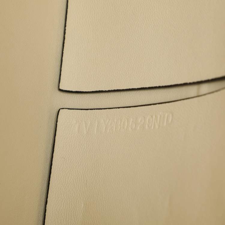 Pre Owned Valentino Black Leather Envelope Rockstud Clutch