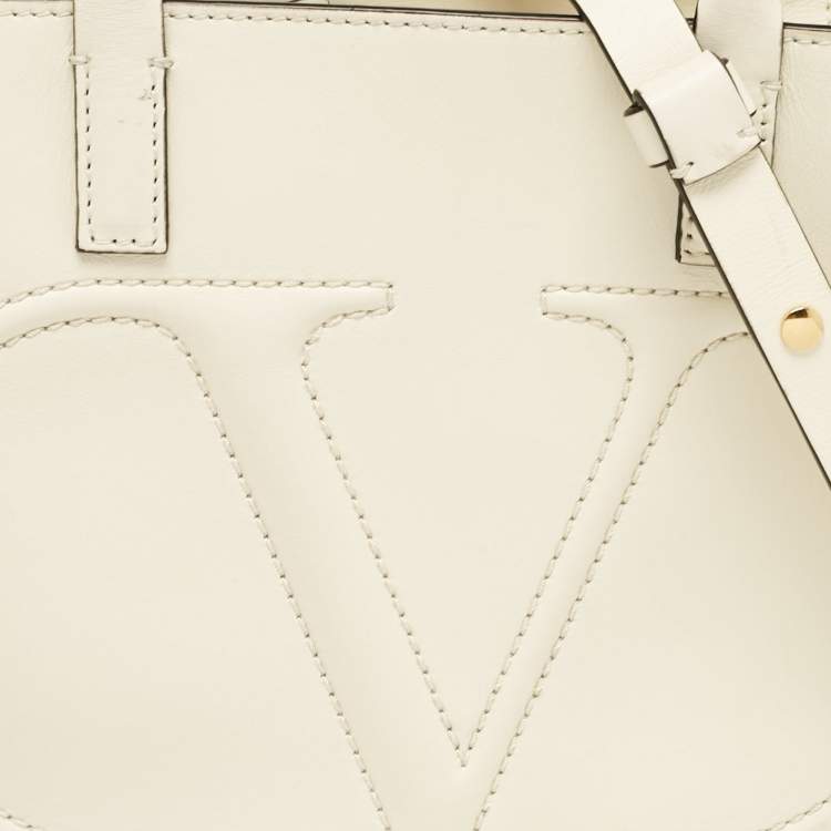 Pre Owned Valentino Off White Leather Small VLogo Walk Tote