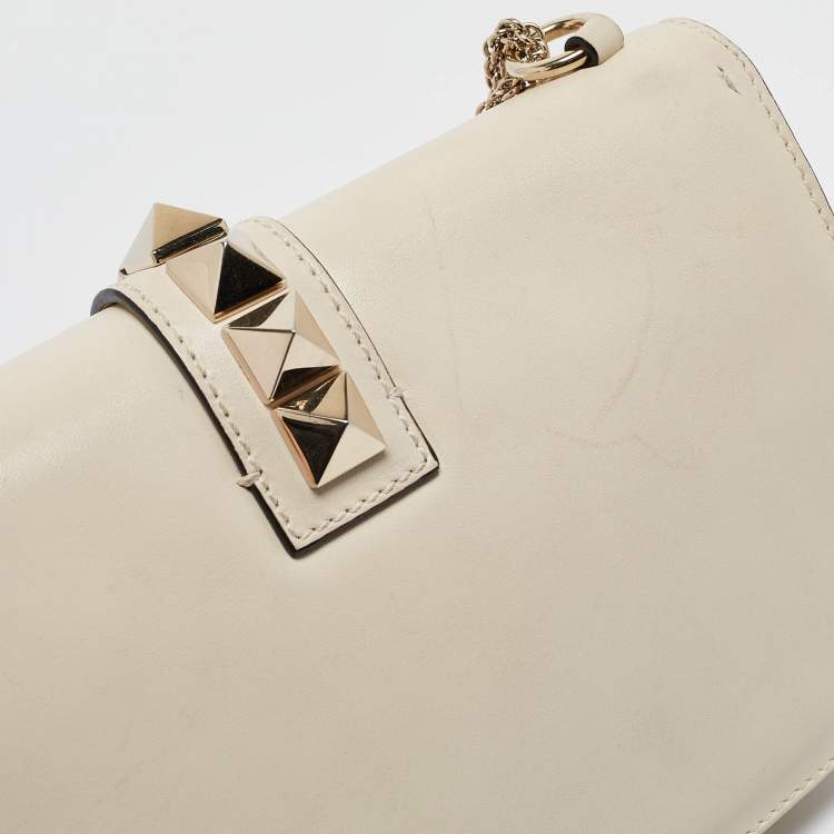 Pre Owned Valentino Off White Leather Medium Rockstud Glam Lock Flap Shoulder Bag