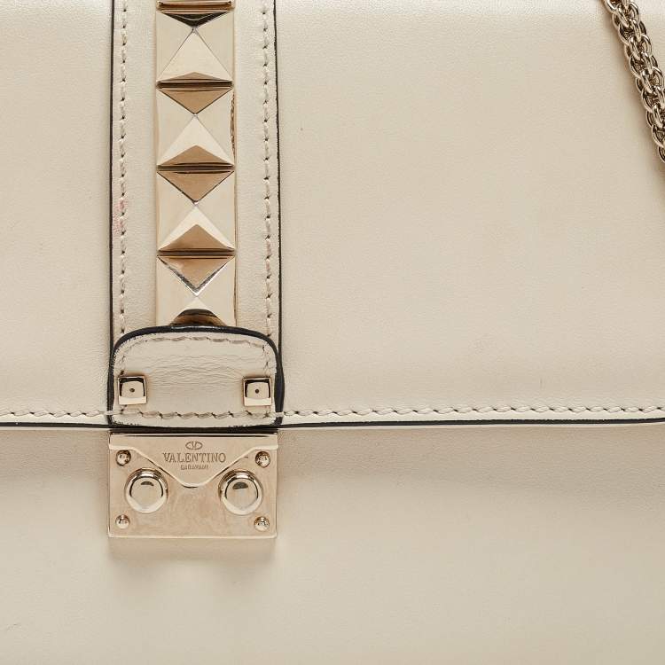 Pre Owned Valentino Off White Leather Medium Rockstud Glam Lock Flap Shoulder Bag