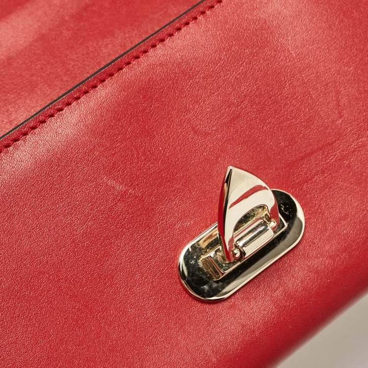 Pre Owned Valentino Red Leather Rockstud Continental Wallet