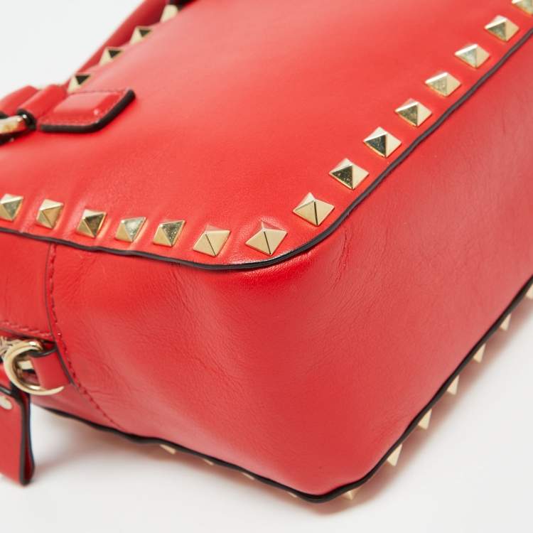 Pre Owned Valentino Red Leather Rockstud Camera Crossbody Bag
