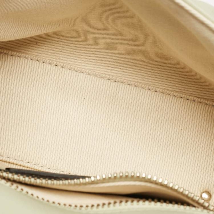 Pre Owned Valentino Mint Green Quilted Leather Candystud Wristlet Clutch