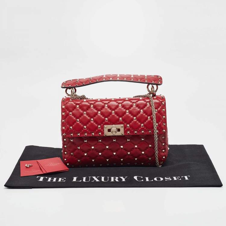 Pre Owned Valentino Red Quilted Leather Medium Rockstud Spike Top Handle Bag