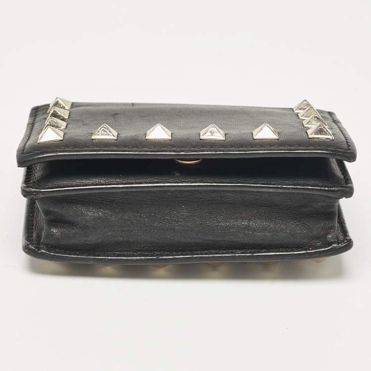 Pre Owned Valentino Black Leather Rockstud Card Case