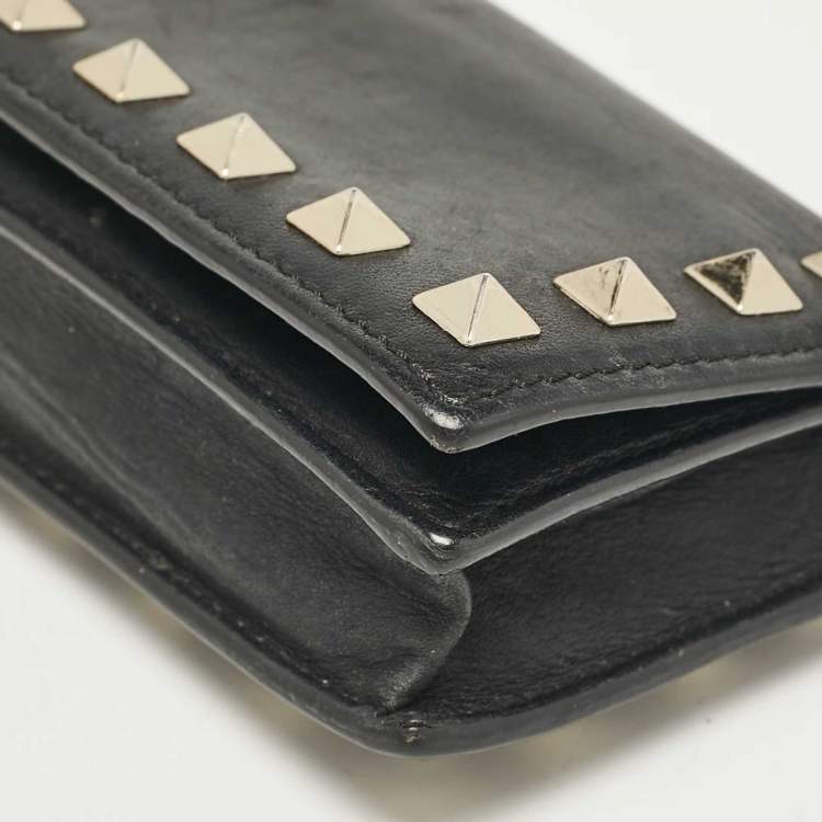 Pre Owned Valentino Black Leather Rockstud Card Case