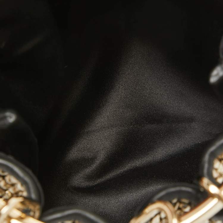 Pre Owned Valentino Gold Chainmail Bebop Ring Loop-Handle Clutch 