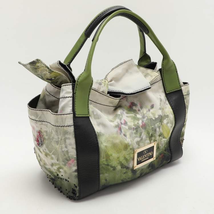 Pre Owned Valentino Multicolor Printed Nylon And Leather Double Pocket Bow Tote