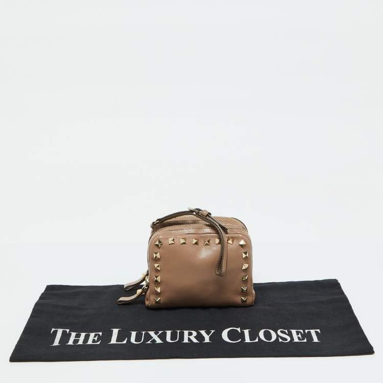 Pre Owned Valentino Beige Leather Rockstud Double Pouch Wallet