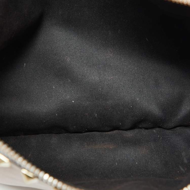 Pre Owned Valentino Beige Leather Rockstud Zip Pouch Clutch