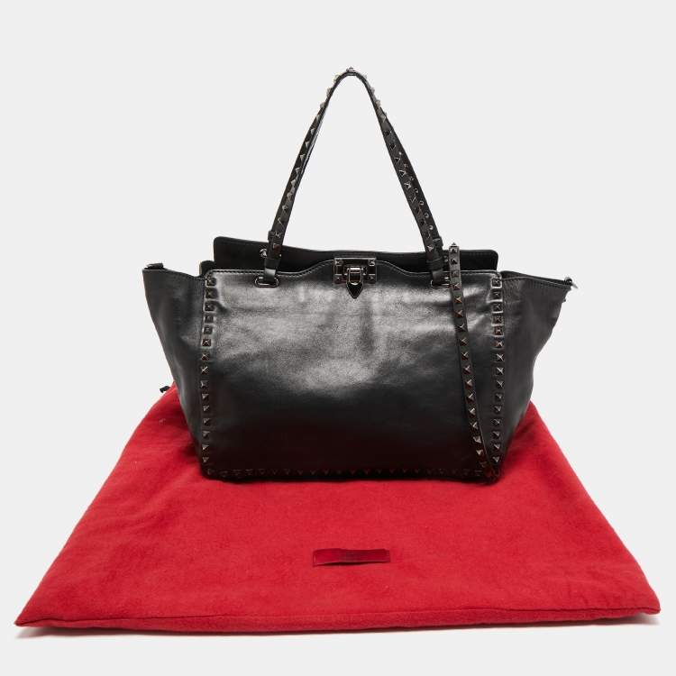 Pre Owned Valentino Black Leather Medium Rockstud Trapeze Tote