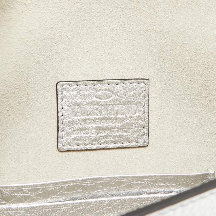 Pre Owned Valentino Silver Leather Rockstud Envelope Flap Clutch