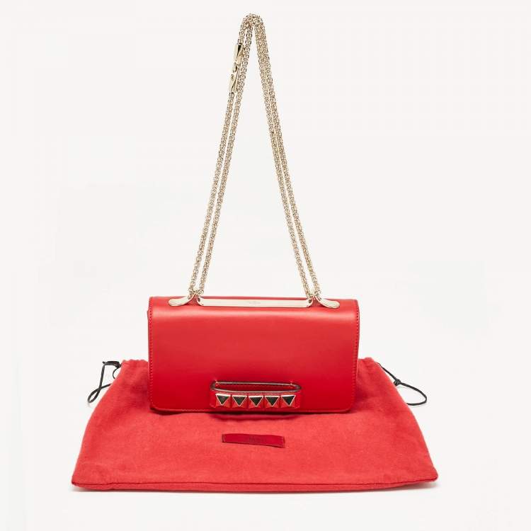 Pre Owned Valentino Red Leather Rockstud Va Va Voom Chain Clutch
