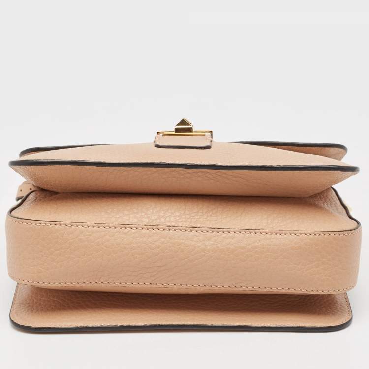 Pre Owned Valentino Beige Leather Medium B-Rockstud Shoulder Bag