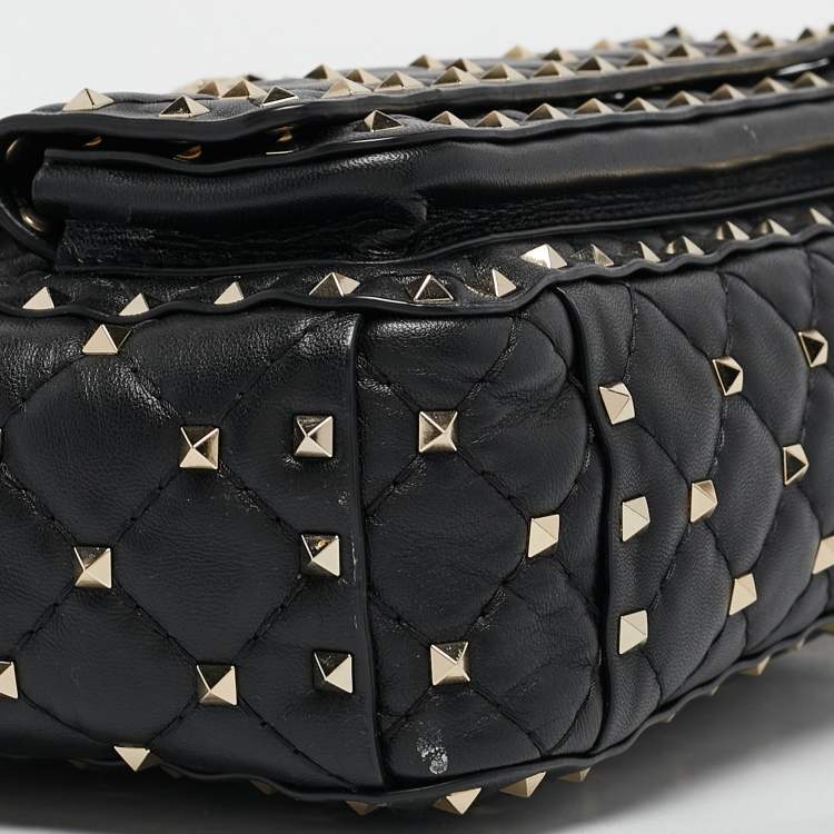 Pre Owned Valentino Black Quilted Leather Medium Rockstud Spike Top Handle Bag