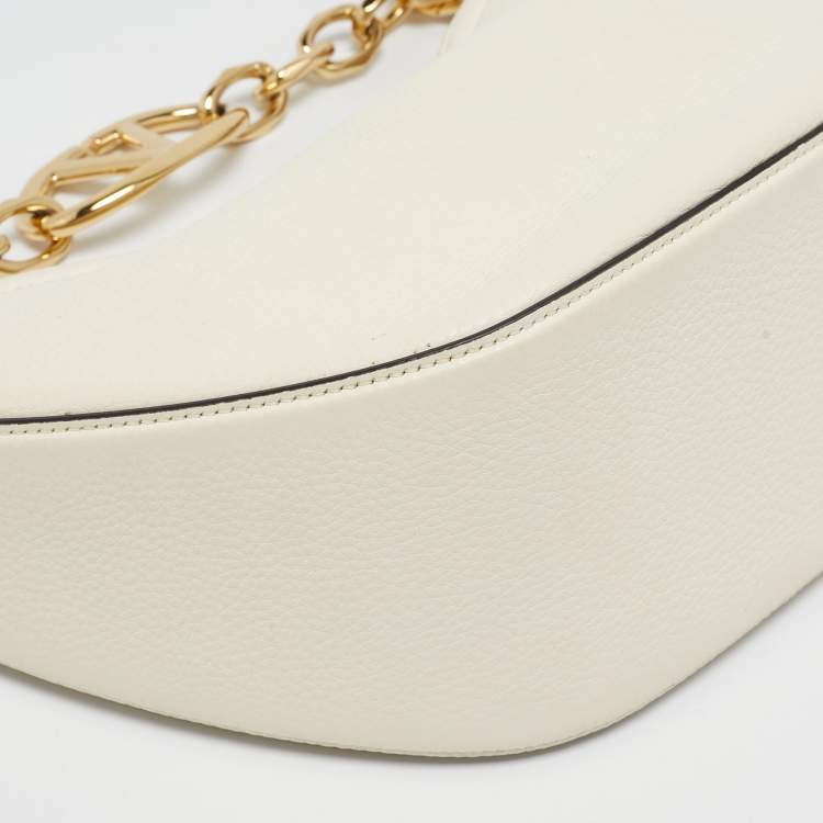 Pre Owned Valentino Off White Leather Small VLogo Moon Hobo