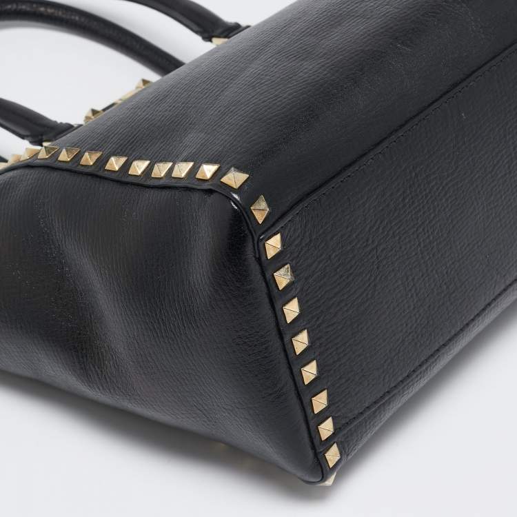 مملوكة مسبقًا Valentino Black Leather Rockstud Trapeze Tote