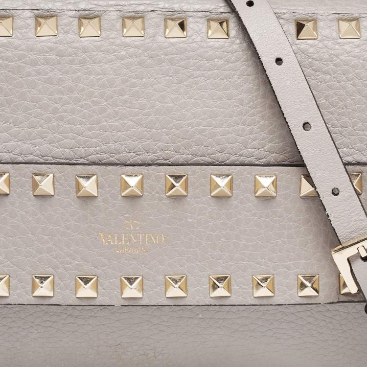 Pre Owned Valentino Grey Leather Rockstud Side Slip Crossbody Bag