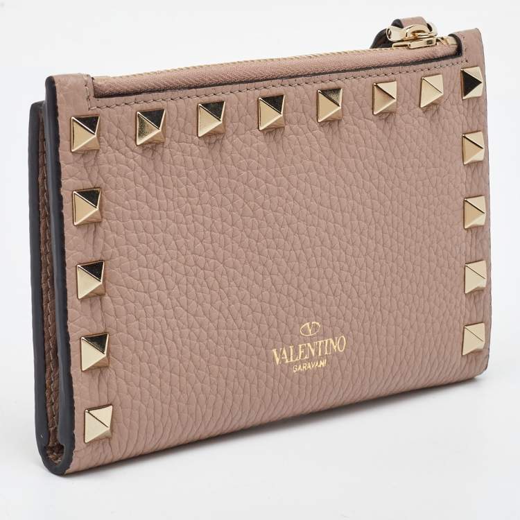 Pre Owned Valentino Beige Leather Rockstud Zip Card Holder