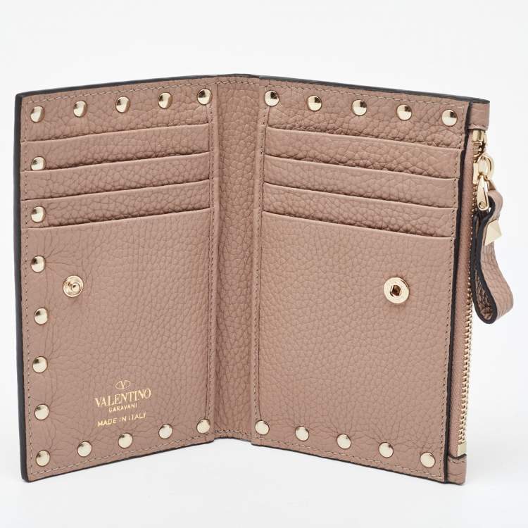 Pre Owned Valentino Beige Leather Rockstud Zip Card Holder