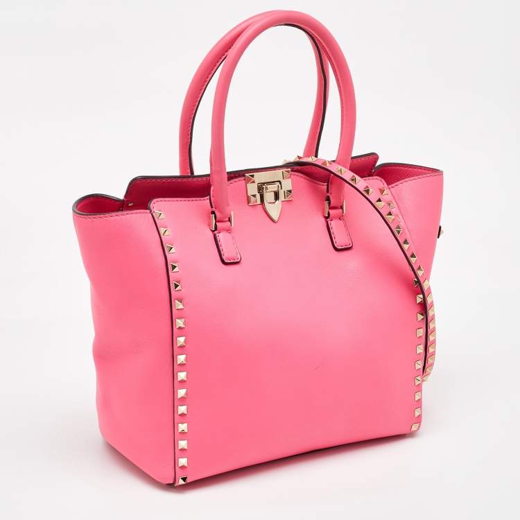 Pre Owned Valentino Hot Pink Leather Medium Rockstud Trapeze Tote