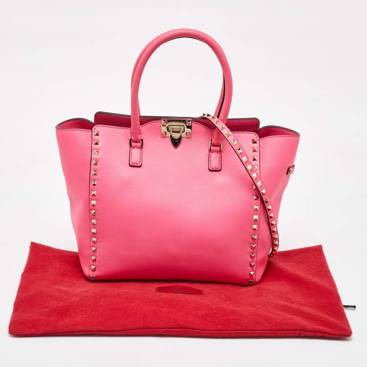 Pre Owned Valentino Hot Pink Leather Medium Rockstud Trapeze Tote