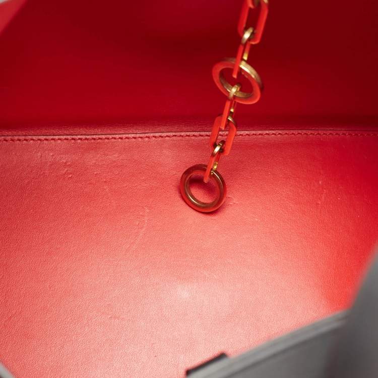 Pre Owned Valentino Black/White Leather Medium VLogo Escape Tote