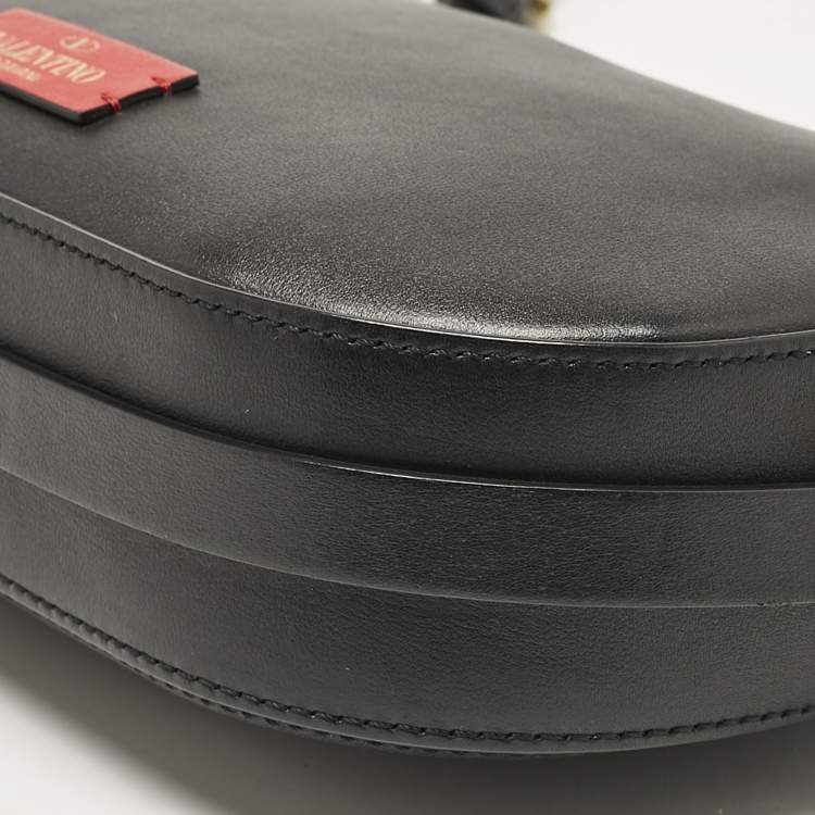 Pre Owned Valentino Black Leather Vlogo Walk Crossbody Bag