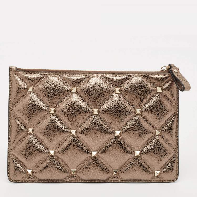 Pre Owned Valentino Metallic Quilted Leather Rockstud Pouch 