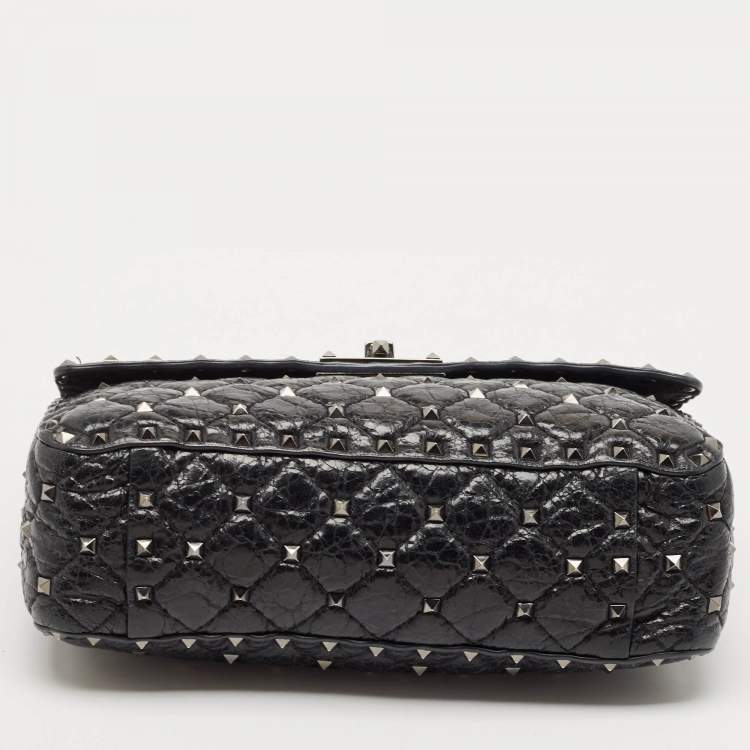 Pre Owned Valentino Black Quilted Crackle Leather Medium Rockstud Spike Top Handle Bag