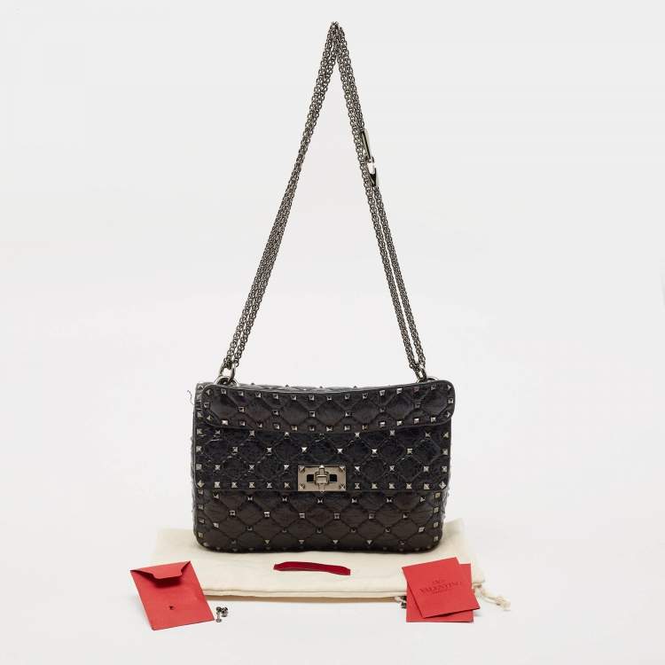 Pre Owned Valentino Black Quilted Crackle Leather Medium Rockstud Spike Top Handle Bag