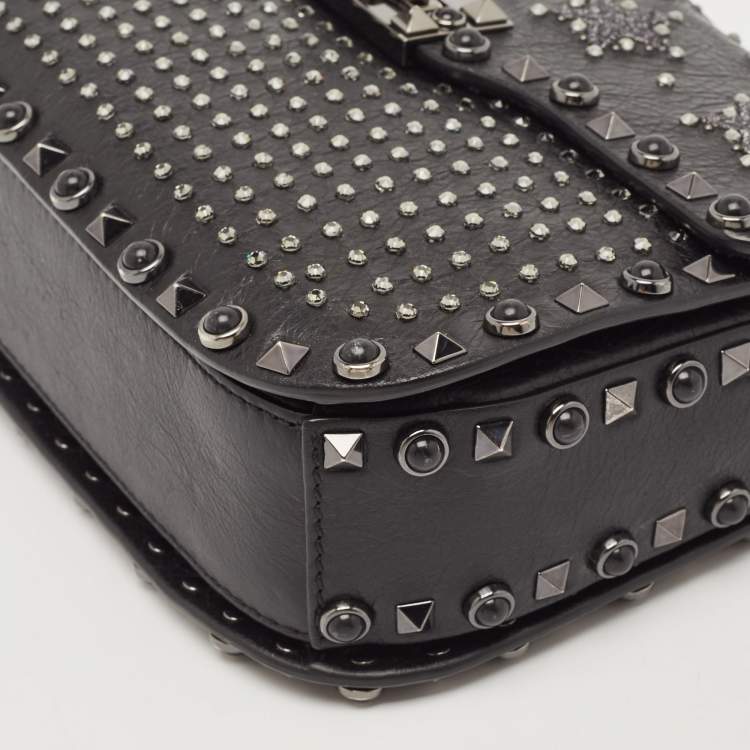 Pre Owned Valentino Black Leather Medium Star Crystal Rolling Rockstud Shoulder Bag