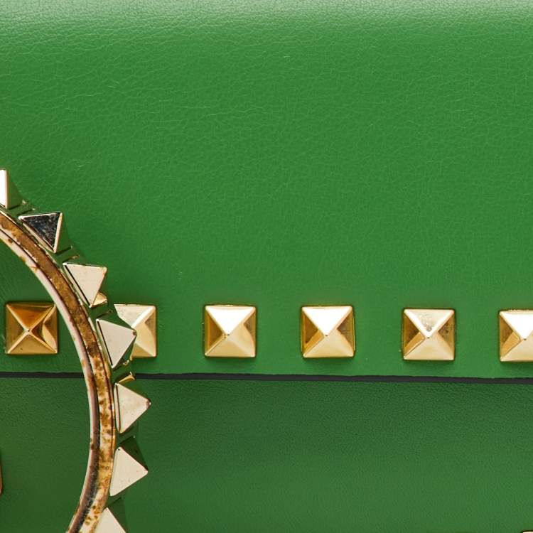 Pre Owned Valentino Green Leather Rockstud Bracelet Clutch