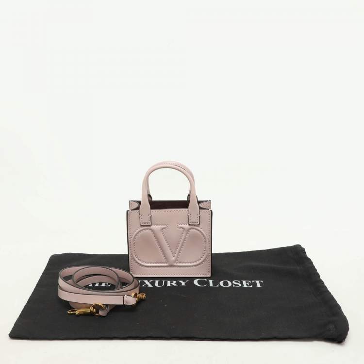 Pre Owned Valentino Garavani Blush Pink Leather Mini VLogo Walk Pouch