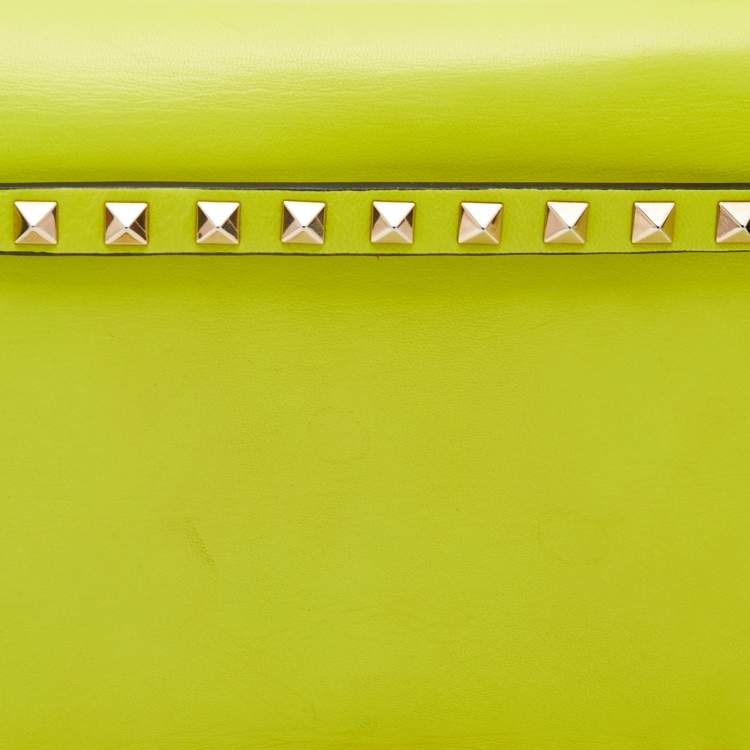Pre Owned Valentino Neon Yellow Leather Rockstud Flap Wristlet Clutch