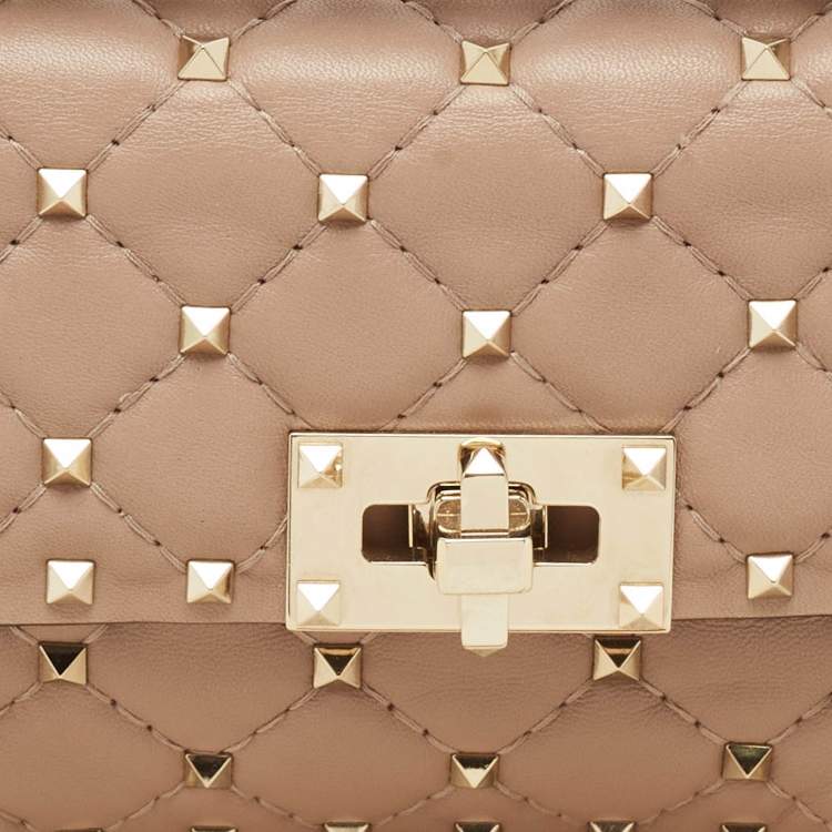 Pre Owned Valentino Beige Quilted Leather Small Rockstud Spike Top Handle Bag