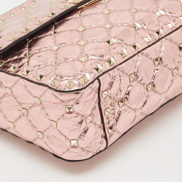 Pre Owned Valentino Metallic Pink Quilted Leather Medium Rockstud Spike Top Handle Bag