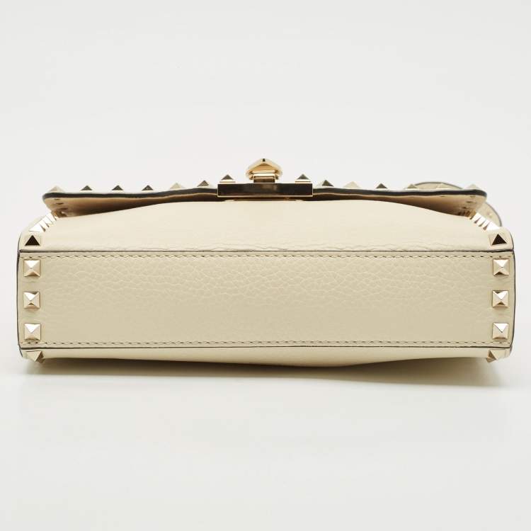 Pre Owned Valentino Off White Leather Rockstud Flap Shoulder Bag