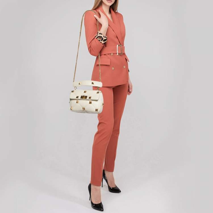 Pre Owned Valentino Off White Leather Medium Roman Stud Top Handle Bag