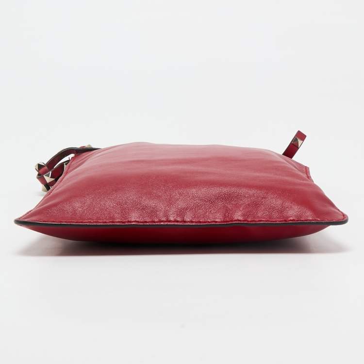 Pre Owned Valentino Red Leather Rockstud Flat Crossbody Bag