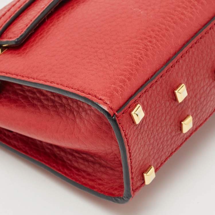 مملوكة مسبقًا Valentino Red Leather Mini My Rockstud Top Handle Bag