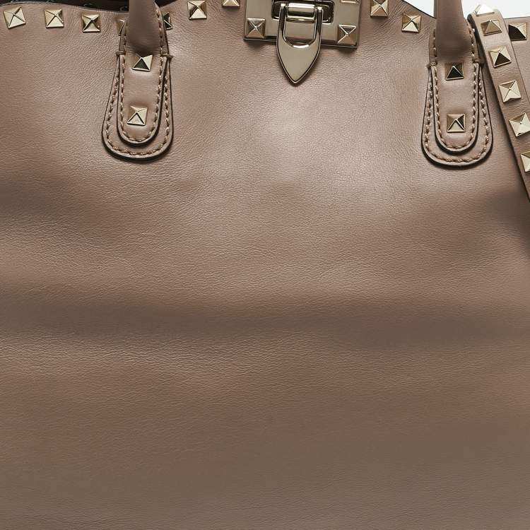 Pre Owned Valentino Beige Leather Rockstud Dome Satchel
